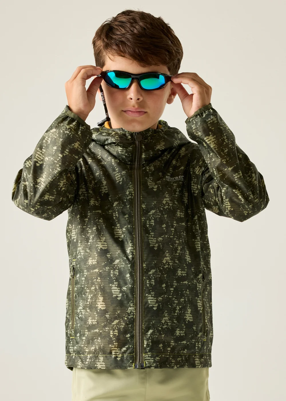 Regatta Light Sage Line Camo Printed Lever II Waterproof Reflective Jacket (3-13 Years) - 11-12 Yrs Image 1