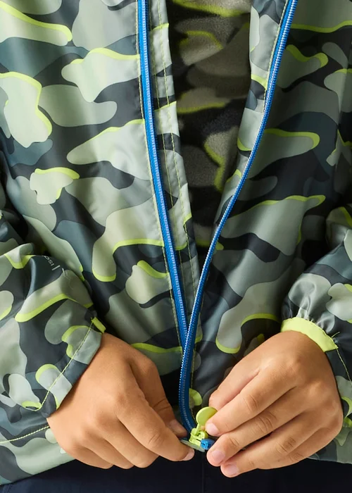 Regatta Dark Storm Camo Sharp Green Printed Lever II Waterproof Reflective Jacket (3-13 Years) - 13 Yrs Image 4