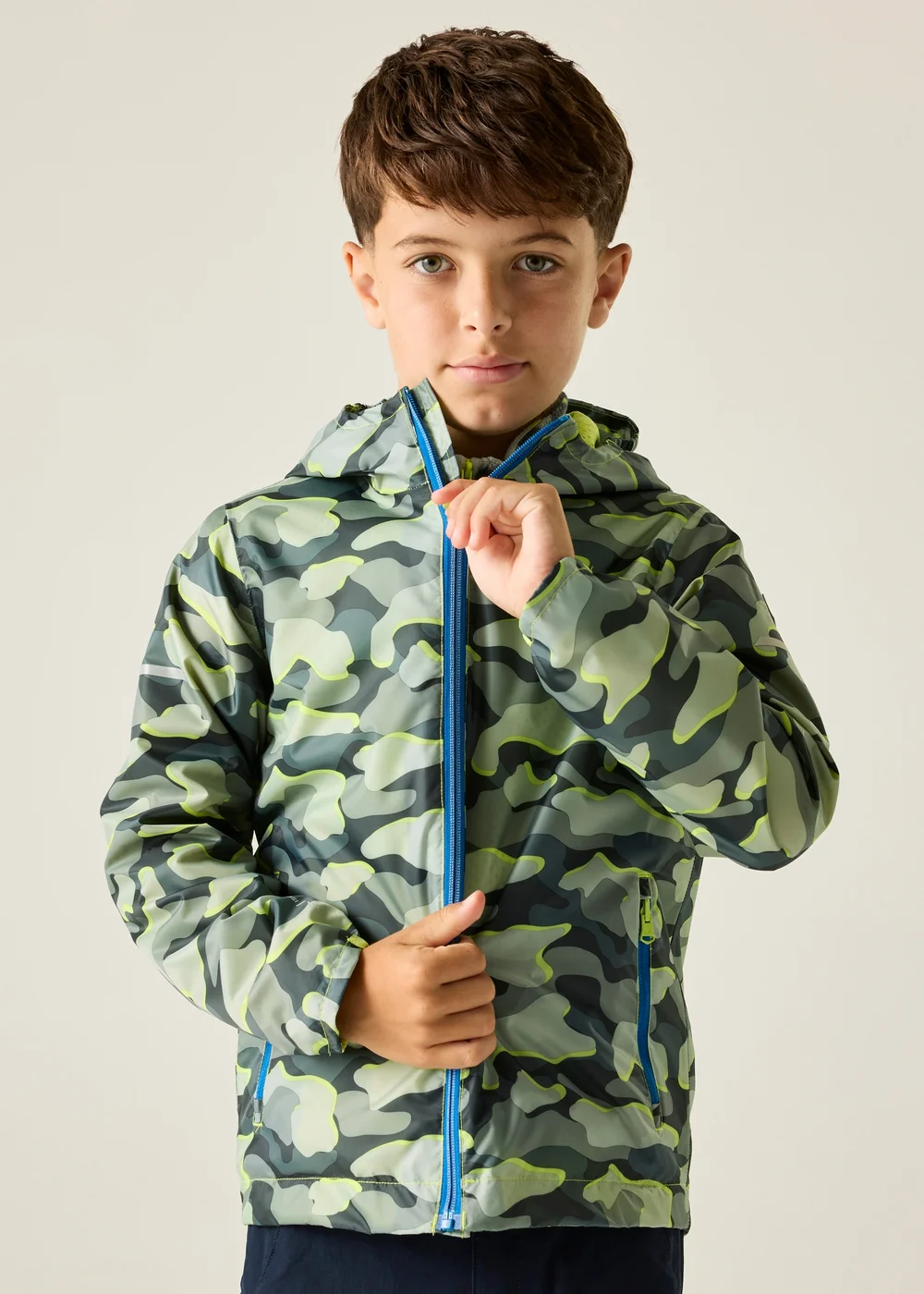 Regatta Dark Storm Camo Sharp Green Printed Lever II Waterproof Reflective Jacket (3-13 Years) - 13 Yrs Image 1