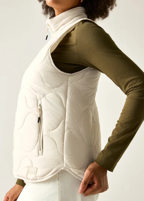 Regatta Light Vanilla Carlotte Lightweight Bodywarmer - 10 Image 4
