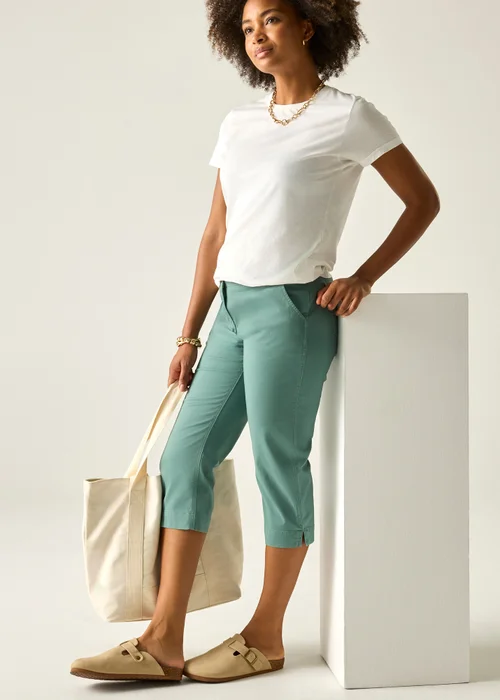 Regatta Ivy Moss Bayletta Featuring Sustainable Cotton Capri - 10 Image 5