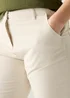 Regatta Light Vanilla Bayletta Featuring Sustainable Cotton Capri - 10 Image 5