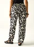 Regatta Abstract Floral Elbrie Lightweight Trousers - 18 Image 3