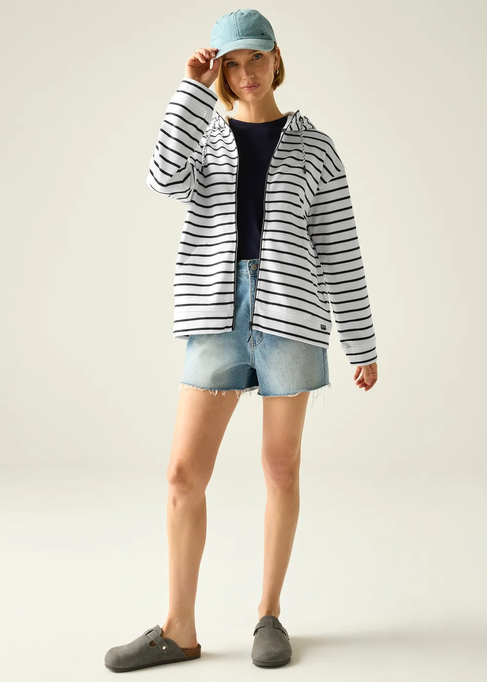 Regatta White Navy Stripe Bayletta Hoody - 18 Image 3