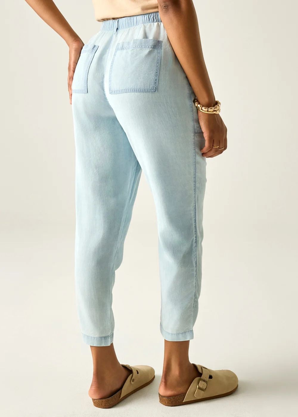Regatta Chambray Fabric Shorebella Capri - 10 Image 3