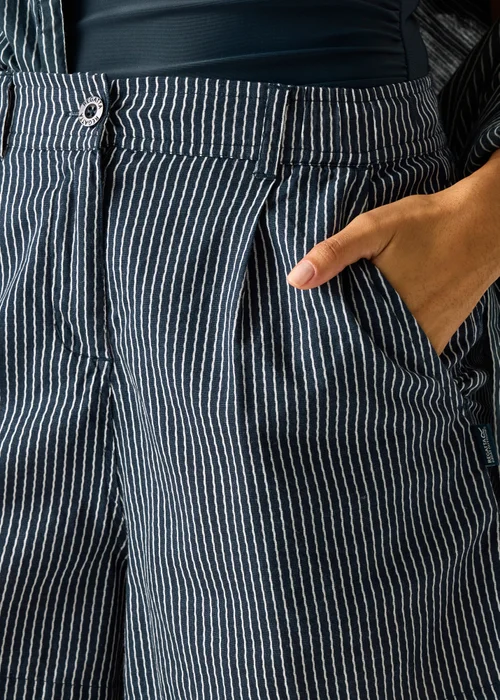 Regatta Navy White Wavy Stripe Sabelle Lightweight Shorts - 8 Image 5