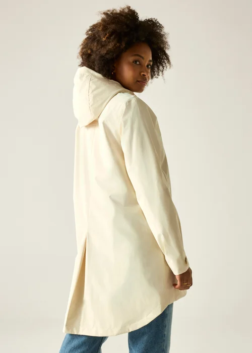 Regatta Light Vanilla Brianka Waterproof With Isotex Technology Jacket - 12 Image 2