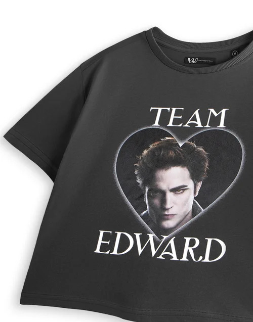 Vanilla Underground Twilight Team Edward Grey Cropped T-Shirt - Large Image 5