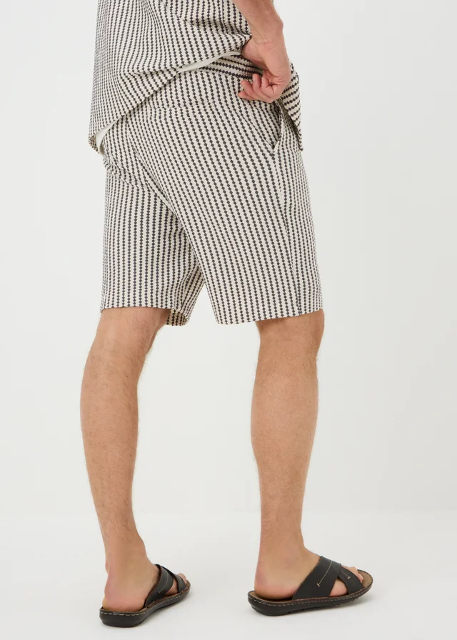 Ecru Diamond Textured Co Ord Shorts