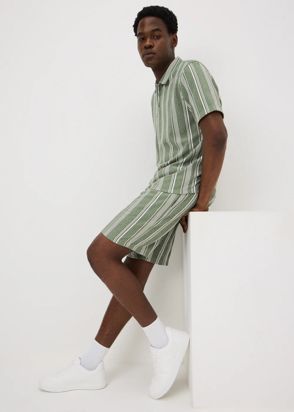 Iceberg Green Vertical Stripe Co Ord Shorts - S Image 1