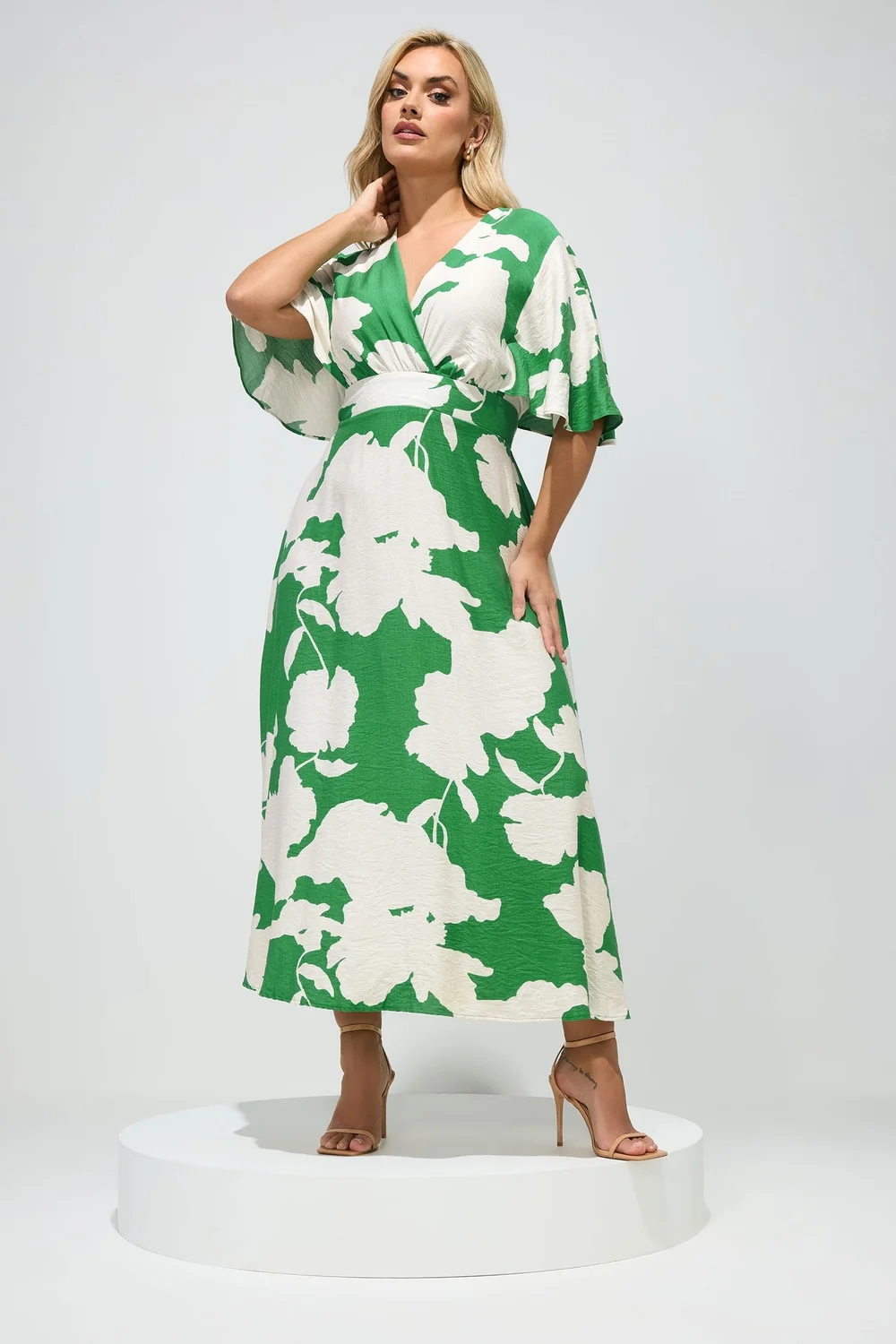 Yours London Curve Green Floral Linen Look Wrap Dress - 16 | Matalan Yours London Curve Green Floral Linen Look Wrap Dress - 16 | Matalan