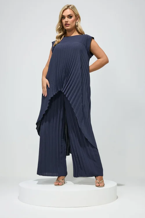 Yours London Curve Navy Blue Pleated Top - 22 Image 3