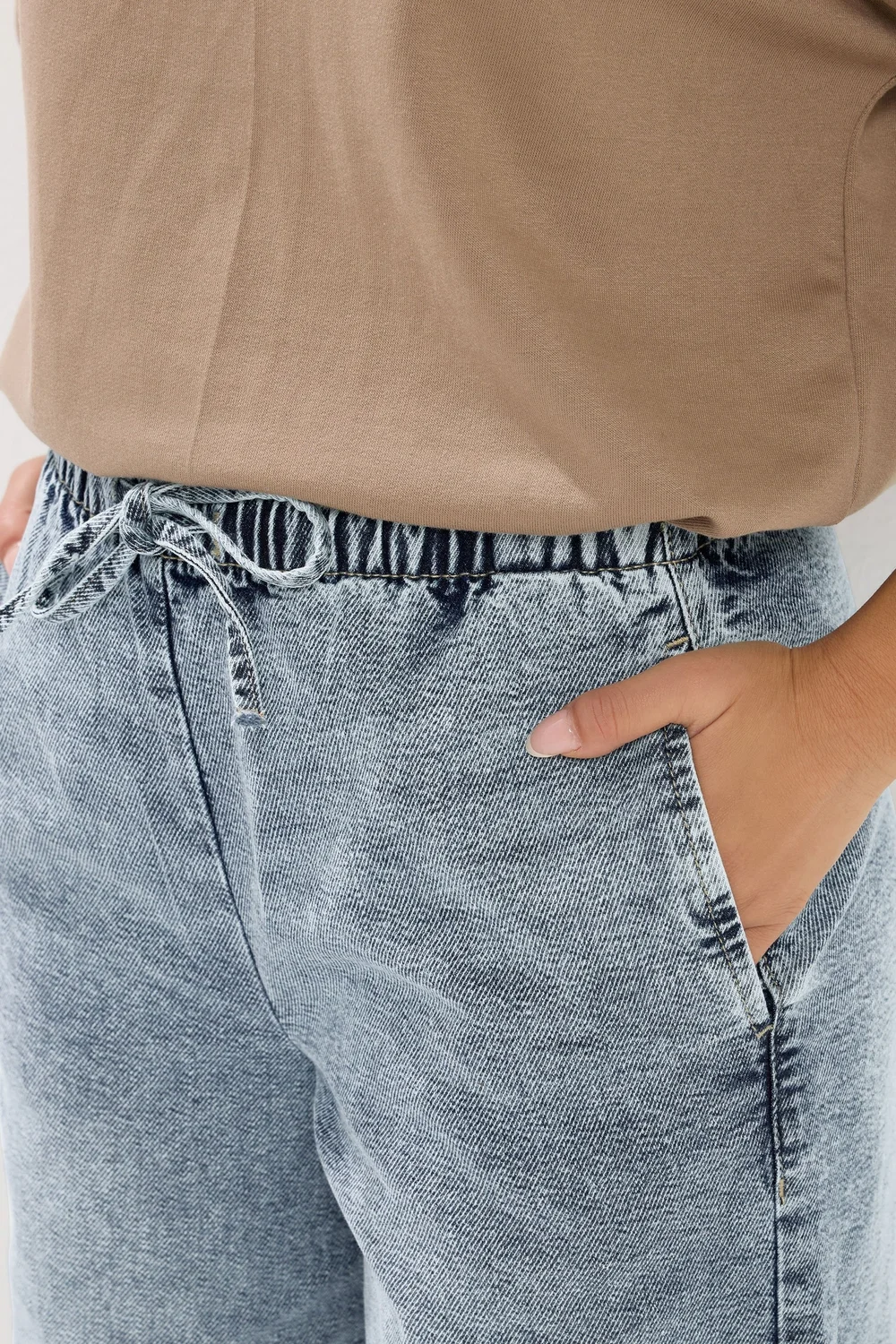 PixieGirl Petite Mid Blue Pull On Wide Leg Jeans - 6/L27 Image 4