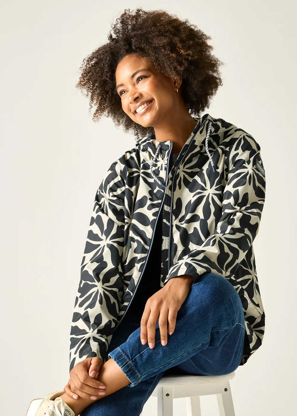 Regatta Abstract Floral Bayletta Waterproof With Isotex Technology Jacket - 26 Image 6