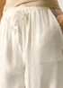 Regatta Light Vanilla Elbrie Lightweight Trousers - 18 Image 4