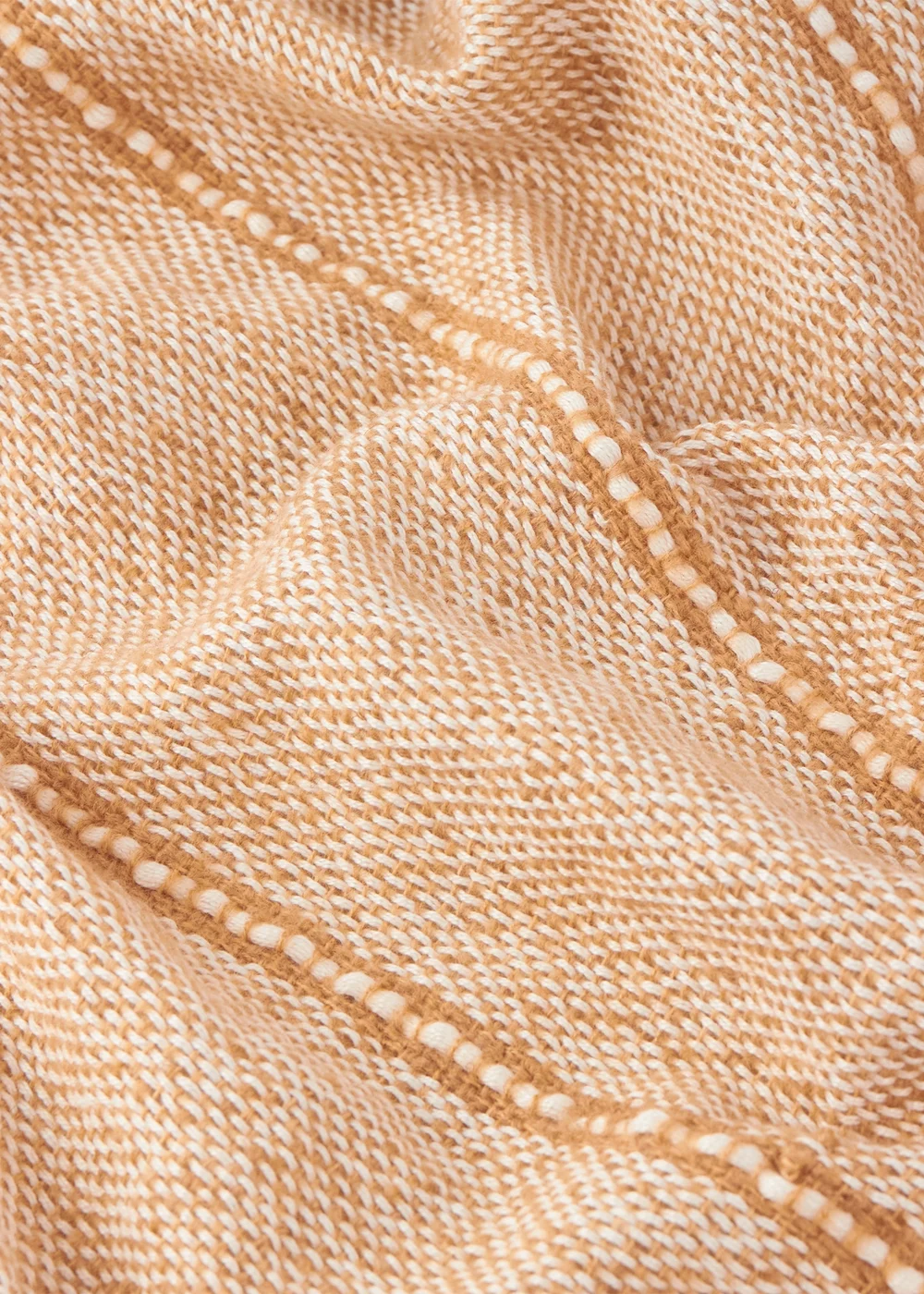 Yard Hedon Natural Woven Indoor/Outdoor Throw (130 x 180cm) - 130 x 180cm Image 2