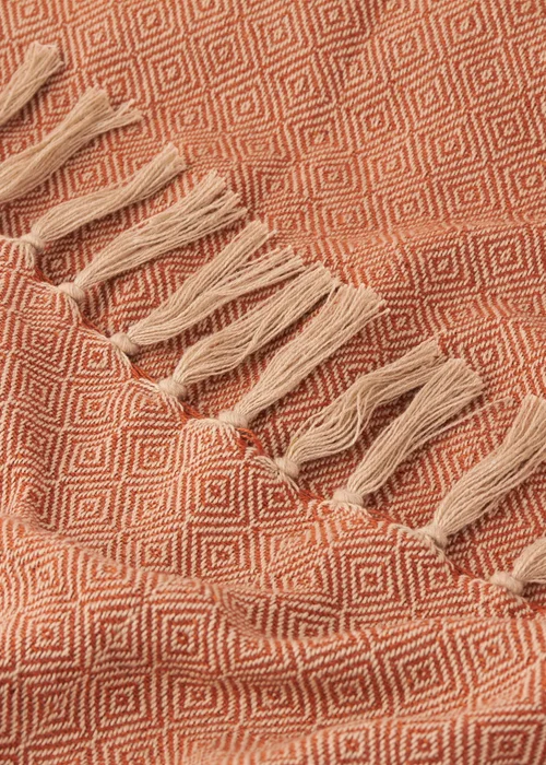 Furn Dessa Terracotta Woven Indoor/Outdoor Throw (130 x 180cm) - 130 x 180cm Image 2