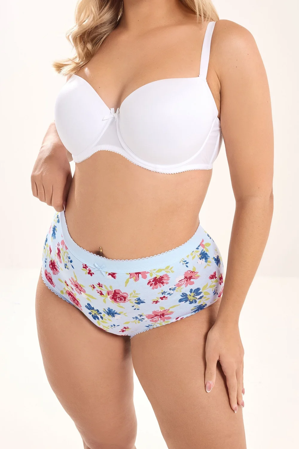 Yours 5 Pack Curve Blue & Pink Floral Full Briefs - 22-24 Image 2