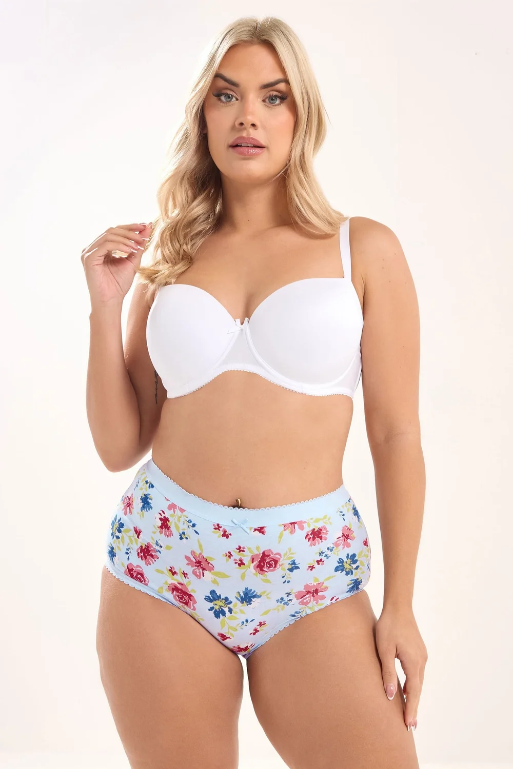 Yours 5 Pack Curve Blue & Pink Floral Full Briefs - 22-24 Image 3