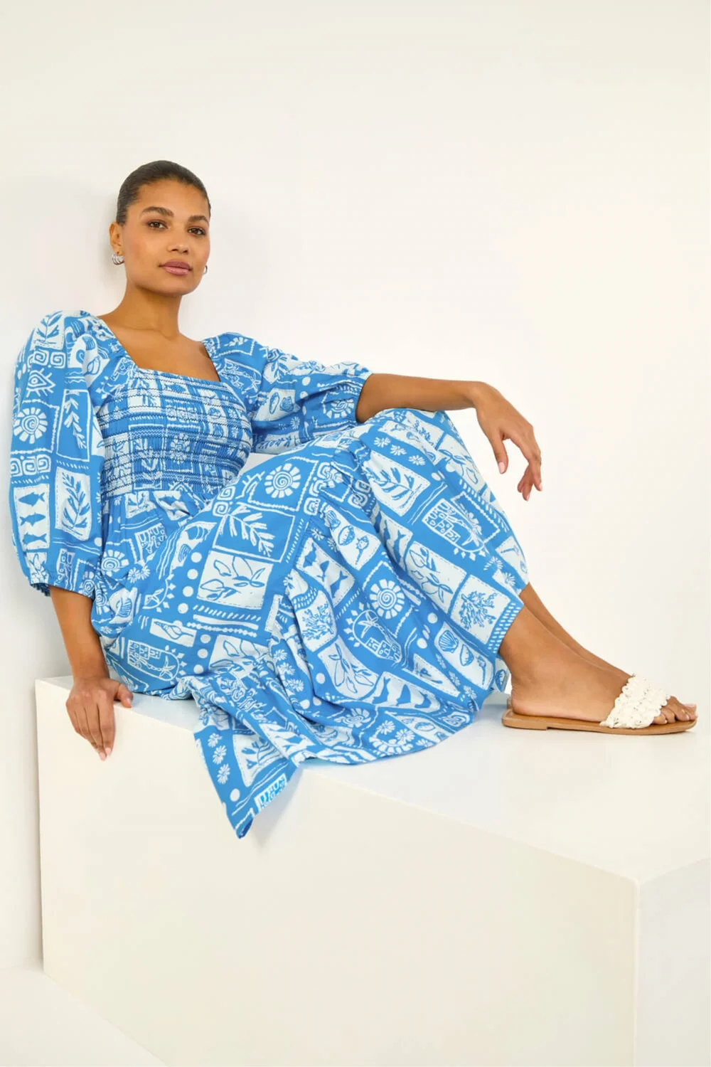 Roman Blue Seashell Tile Shirred Midi Dress - 14 Image 1