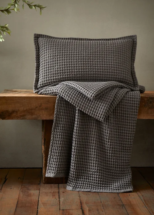 Pineapple Elephant Jaipur Chunky Waffle Cotton 30x50cm Cushion Grey - 30 x 50cm Image 3