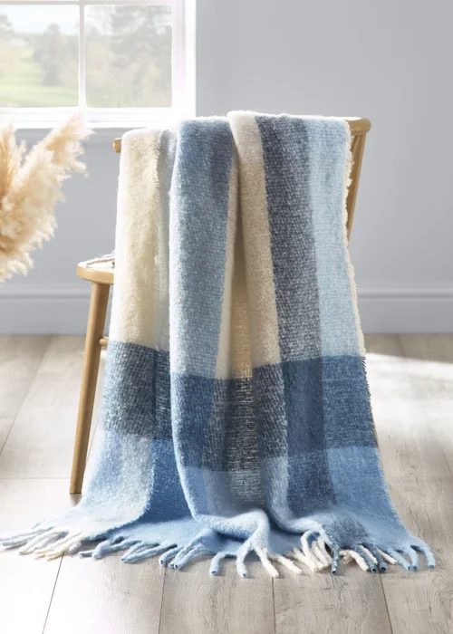 Catherine Lansfield Faux Mohair Check 130x170 cm Blanket Throw Blue - One Size Image 1