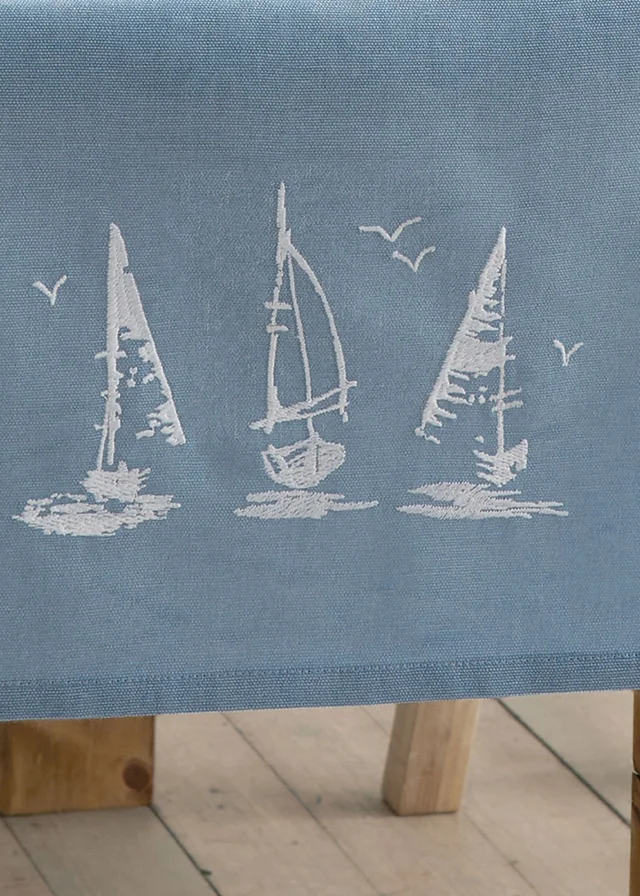 Catherine Lansfield Salcombe Boats Cotton 33x220cm Dining Table Runner Blue