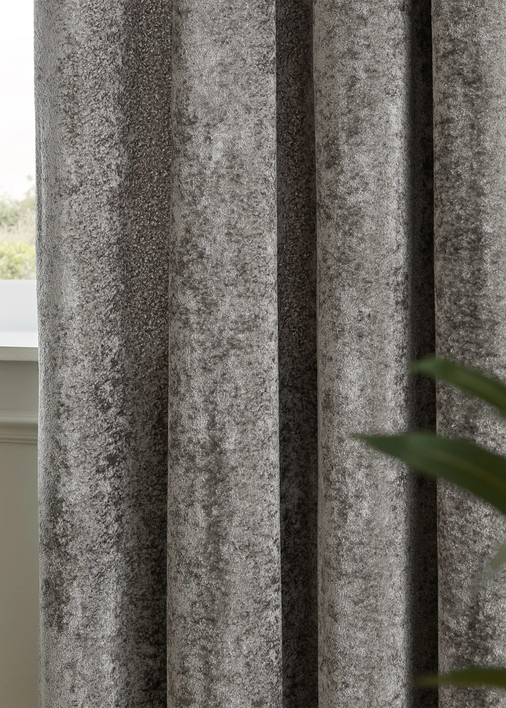 Paoletti Lustre Velvet Room Darkening Pewter Eyelet Curtain Pair - 46W X 54D (117x137cm Image 4