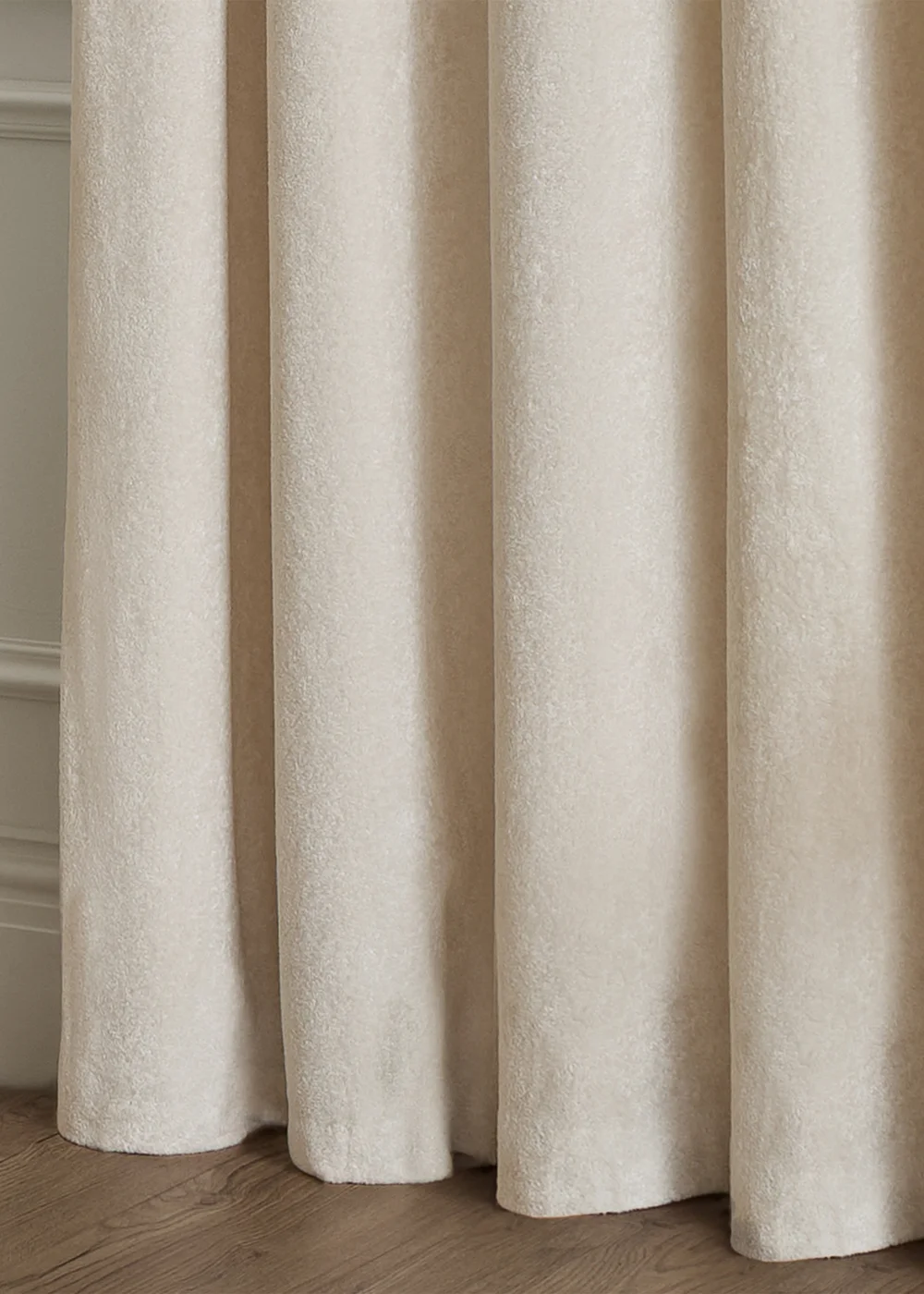 Paoletti Lustre Velvet Room Darkening Ivory Eyelet Curtain Pair - 46W X 54D (117x137cm Image 5