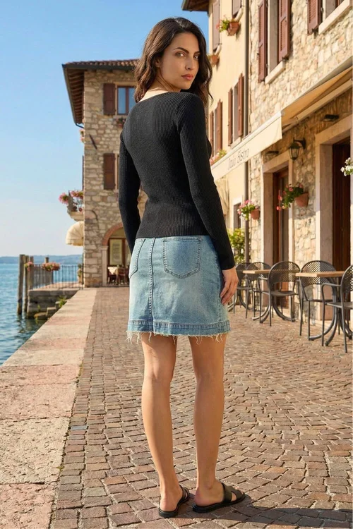 Dusk Black Ribbed Knitted Top - 10 Image 3