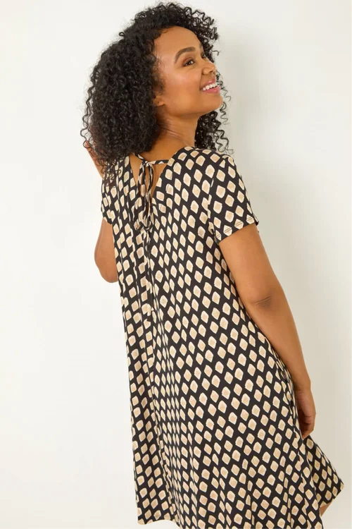 Roman Black Petite Print V-Neck Swing Pocket Dress - 12 Image 1