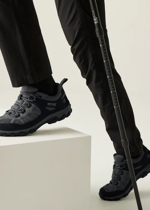 Regatta Grey Edgepoint IV Low Water Resistant Shoes - 8 Image 4