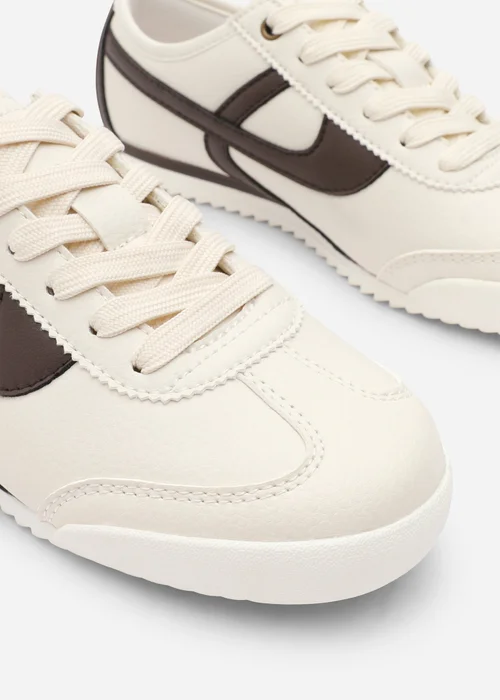 Where's That From Brisa Beige Court Trainer With Brown Stripe - 7 Image 5