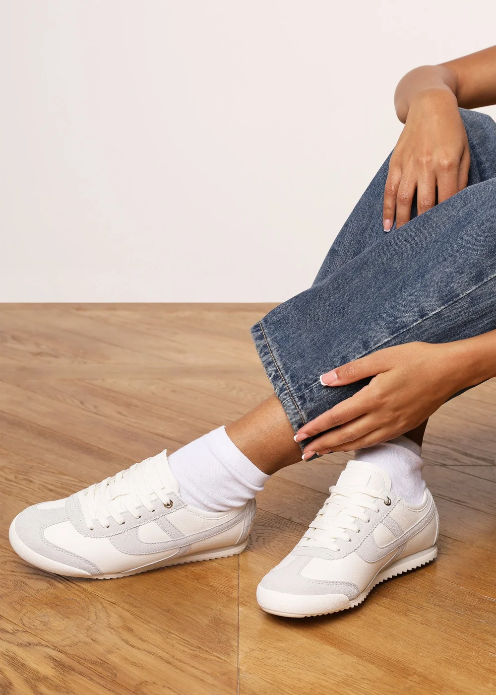 Where's That From Brisa White Court Trainer With Grey Stripe - 5 Image 2