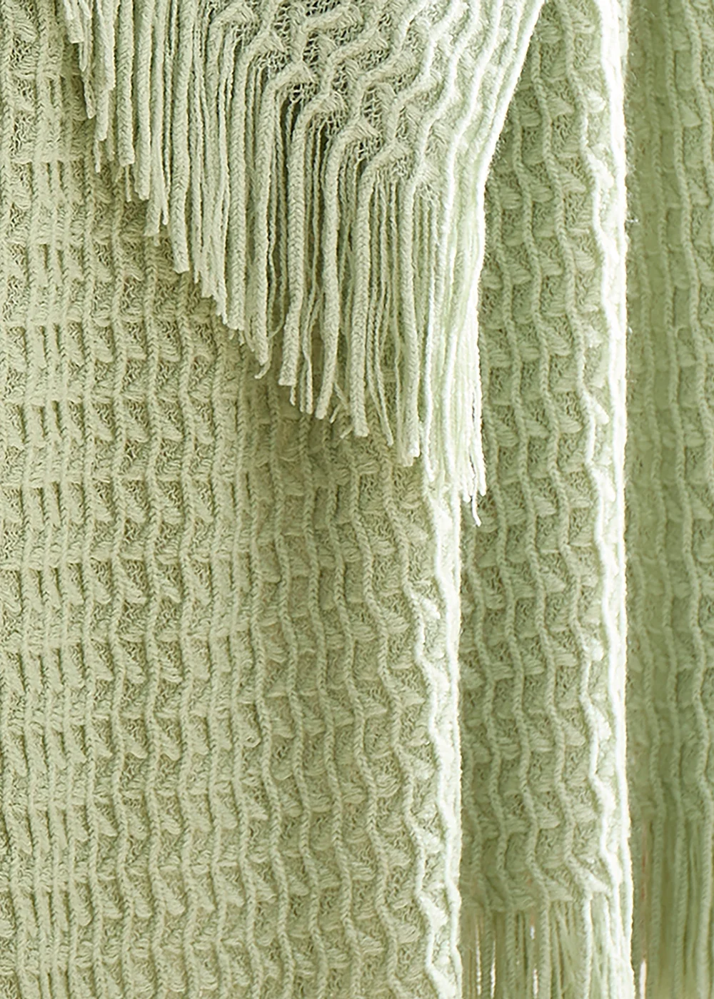Appletree Textured Knit Heavyweight Green Throw - 130 x 180cm Image 3