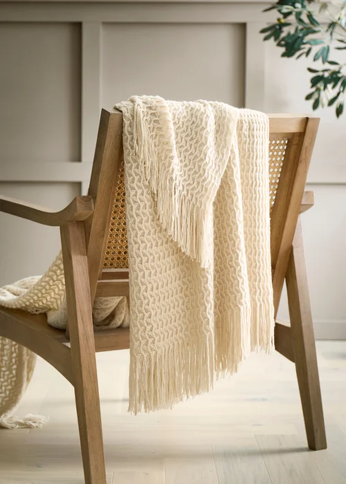 Appletree Textured Knit Heavyweight Natural Throw - 130 x 180cm Image 1