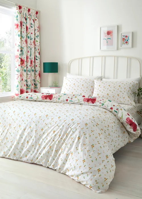 Dreams & Drapes Abstract Poppy Reversible Red Duvet Cover Set - Single Image 4