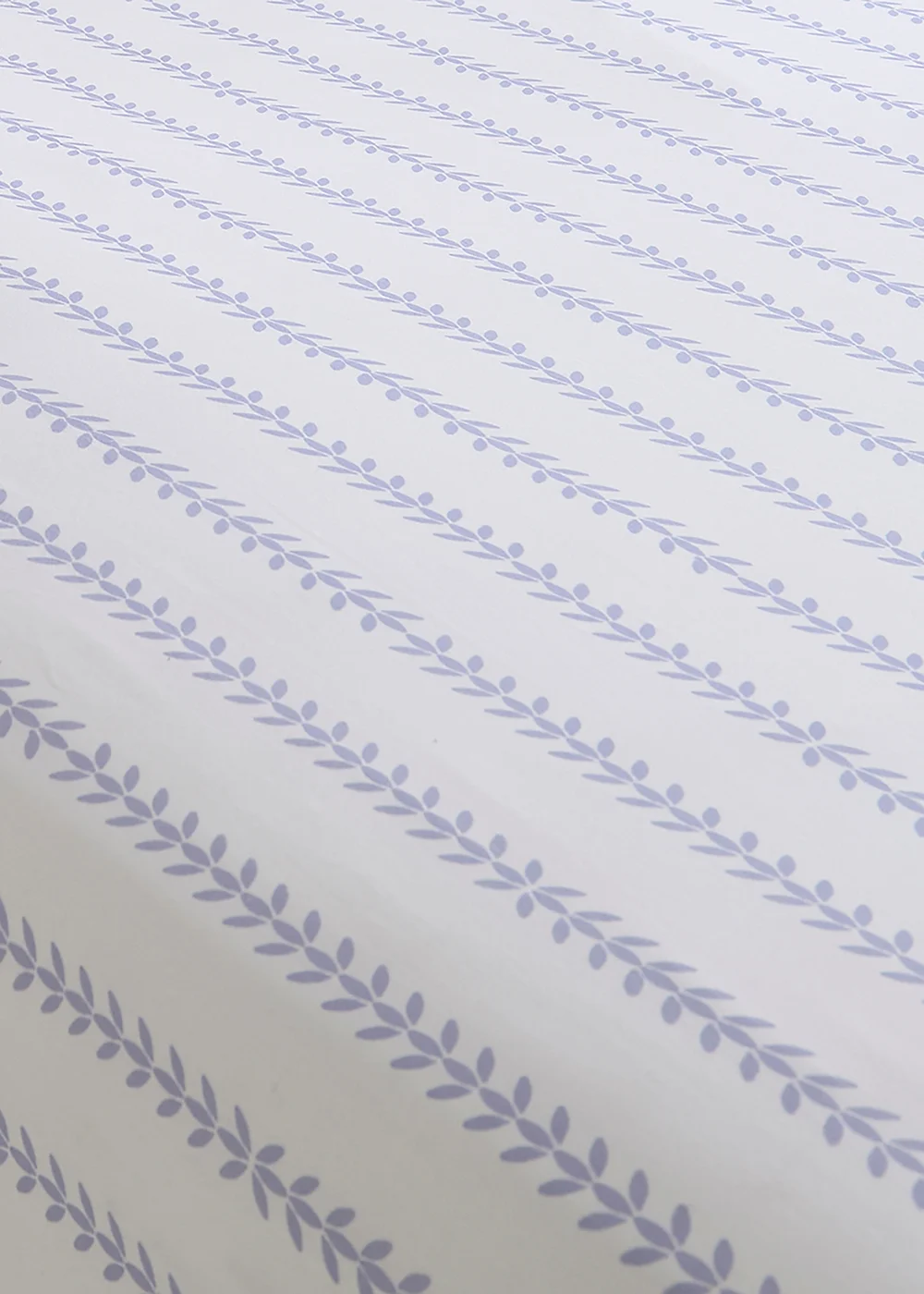 Dreams & Drapes Sweetpea Floral Breathable Lilac Fitted Bed Sheet - Single Image 2
