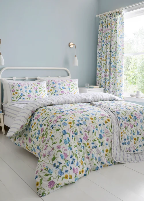 Dreams & Drapes Sweetpea Floral Reversible Lilac Duvet Cover Set - Single Image 5