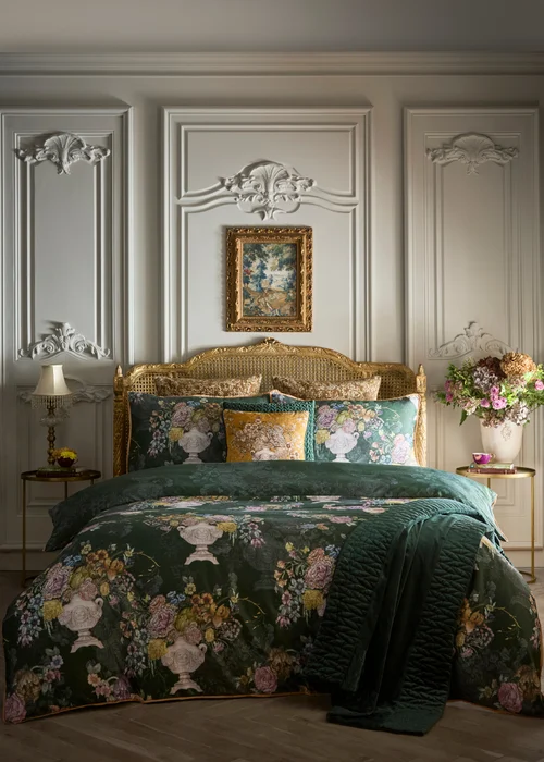 Laurence Llewelyn-Bowen Tuscan Holiday Soft Touch Green Duvet Cover Set - Double Image 5