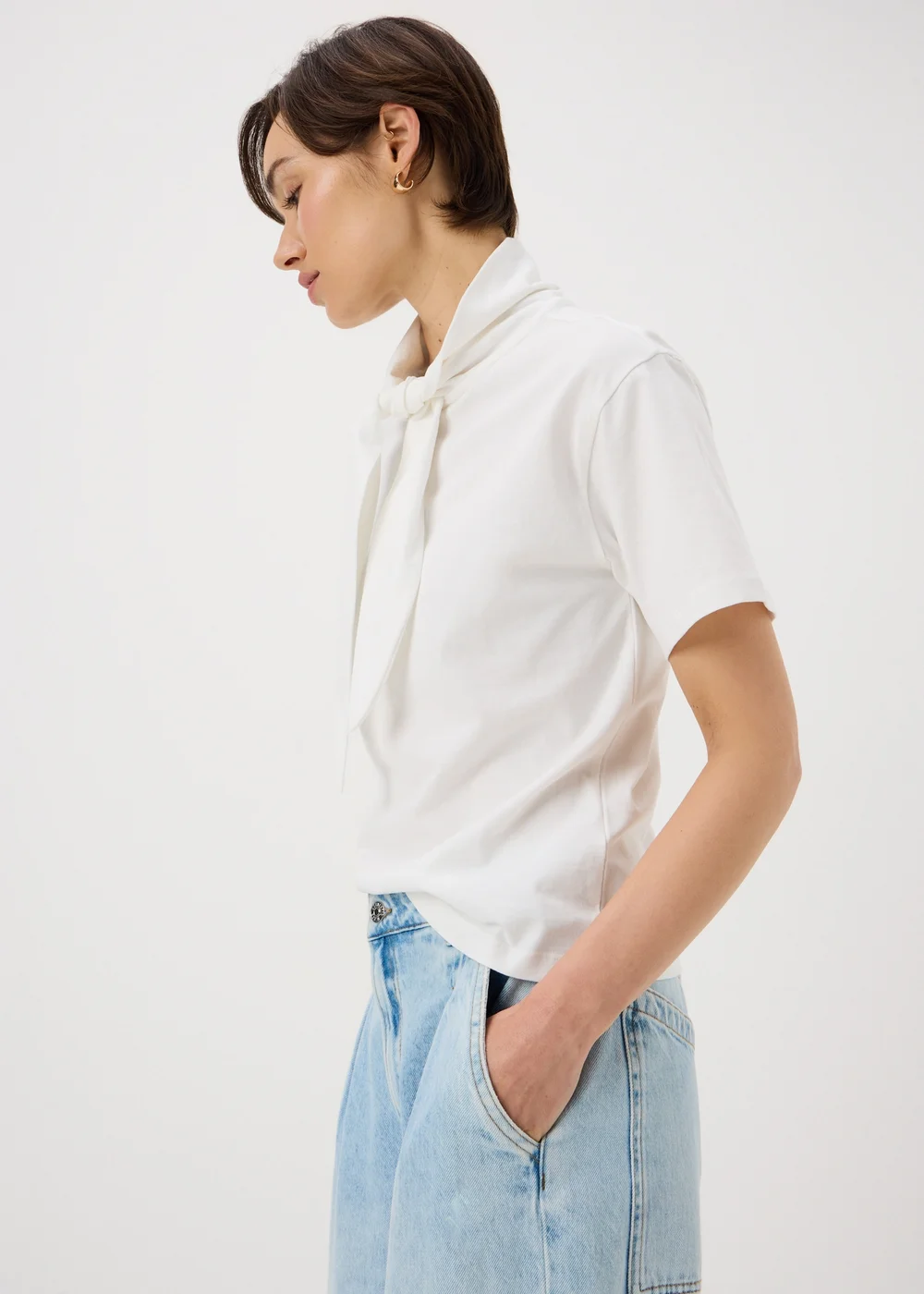 White Scarf Neck T-Shirt - 8 Image 2