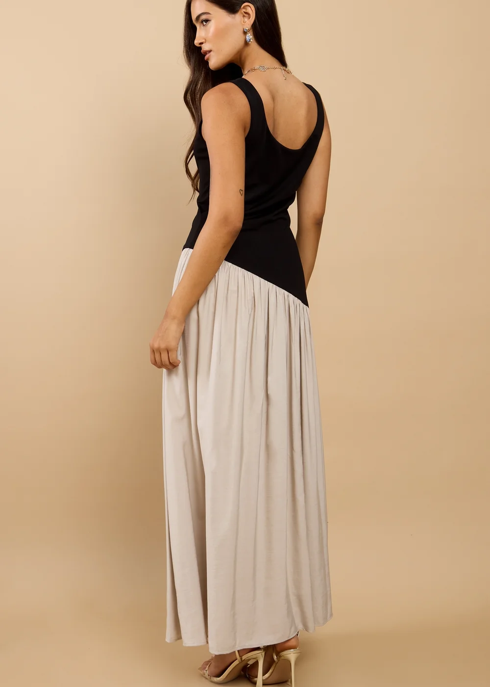 Little Mistress Black Dropped Waist Midaxi Dress Vicky Pattison EDIT - 16 Image 2