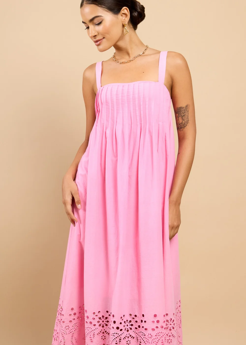 Little Mistress Pink Embroidered Hem Midaxi Dress Vicky Pattison EDIT - 10 Image 5