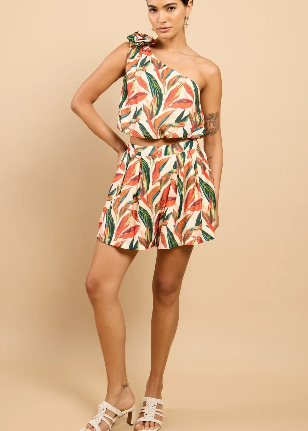 Little Mistress Leaf Print One-Shoulder Cropped Top Vicky Pattison EDIT - 8 Image 4