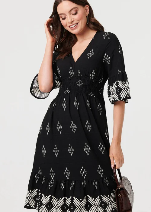 Izabel London Black Border Print Relaxed Knee Length Dress - 8 Image 4