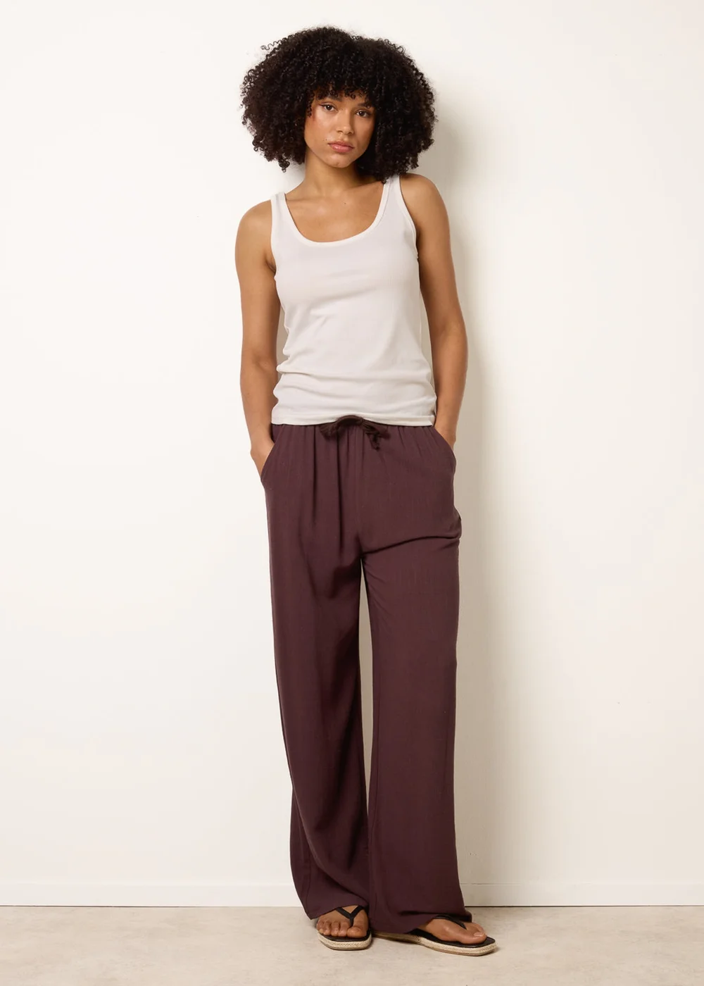 Blue Vanilla Brown Linen-Blend Drawstring Trousers - S Image 1