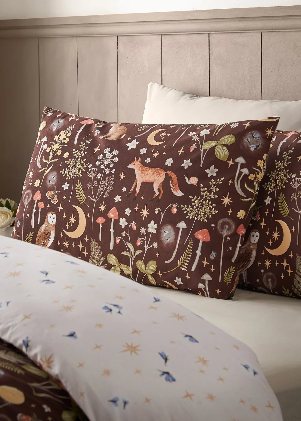 Catherine Lansfield Enchanted Twilight Animals Reversible Duvet Cover Set Chocolate - Single Image 3