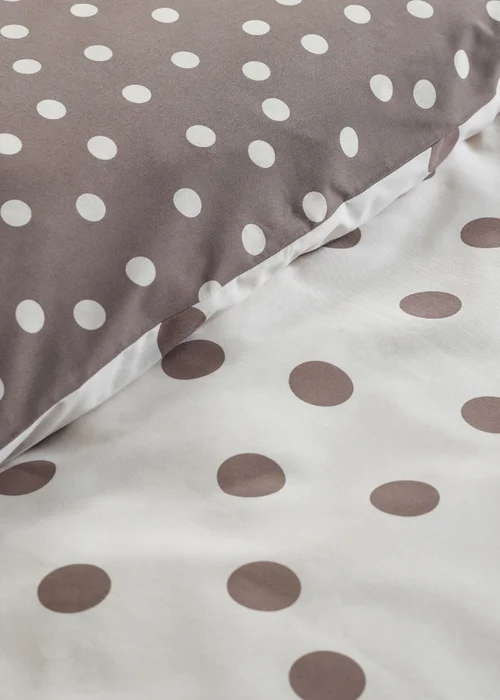Catherine Lansfield Polka Dot Reversible Duvet Cover Set Chocolate - Single Image 4