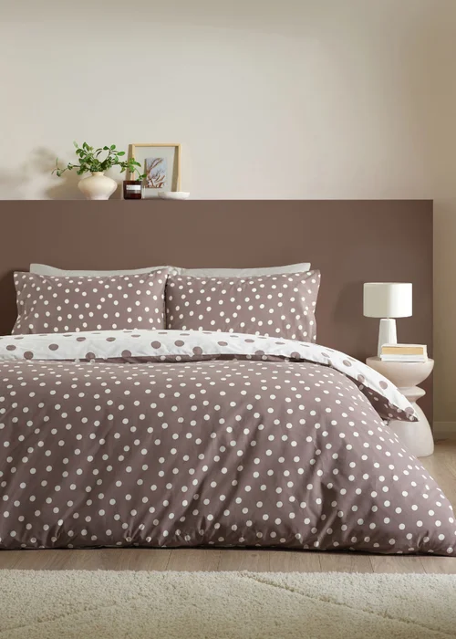 Catherine Lansfield Polka Dot Reversible Duvet Cover Set Chocolate - Single Image 2