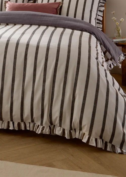 Wylder Connie Striped Ruffle Chocolate Duvet Set - Single Image 3